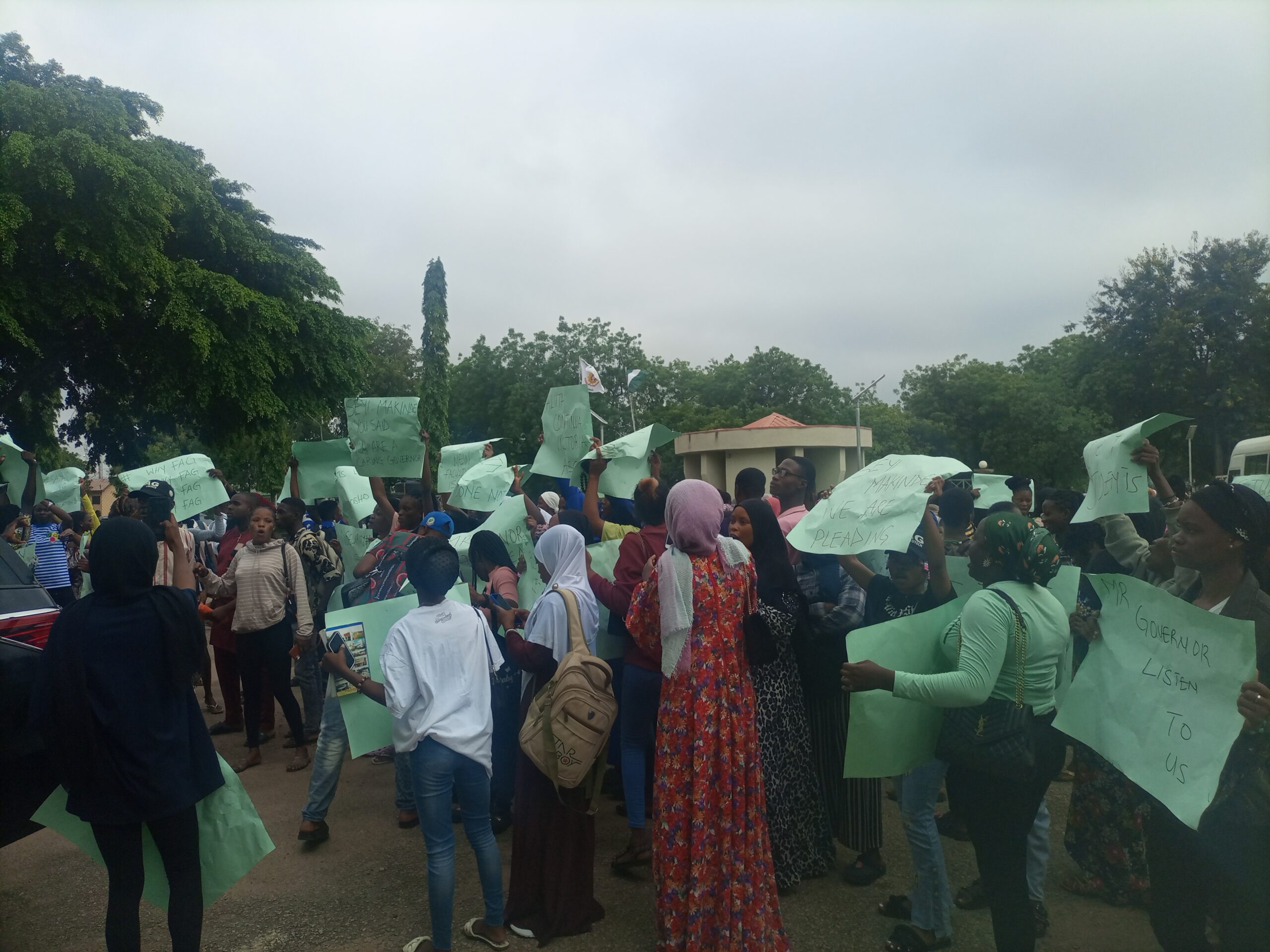 LAUTECH: Students too disapprove of relocation of agric faculty to Iseyin, march in protest, VC reacts 