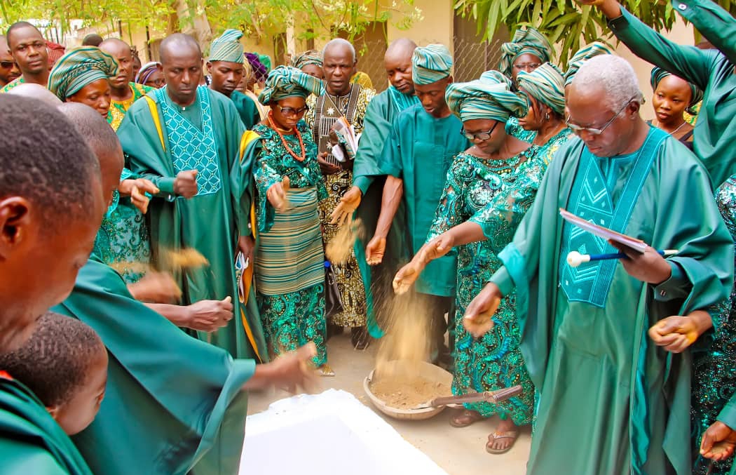 Rev’d Dr John Adetutu buries mum in style 